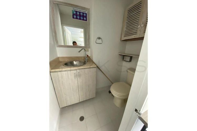 Oficina en venta en La Aguacatala, Medellín, 285 m² · foto 6 de 20