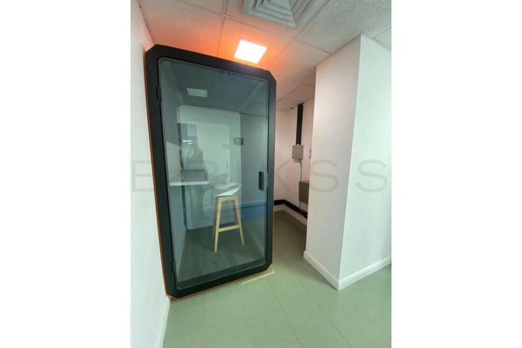 Oficina en venta en La Aguacatala, Medellín, 285 m² · foto 15 de 20