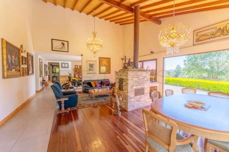 Finca en venta en El Retiro, 325 m² · foto 5 de 16
