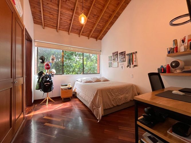 Casa de 3 alcobas en venta en El Poblado, Medellín, 310 m² · foto 19 de 19