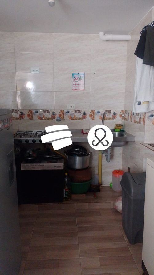 Apartamento de 3 alcobas en venta en Zona Industrial Cazuca, Soacha, 45 m² · foto 6 de 11