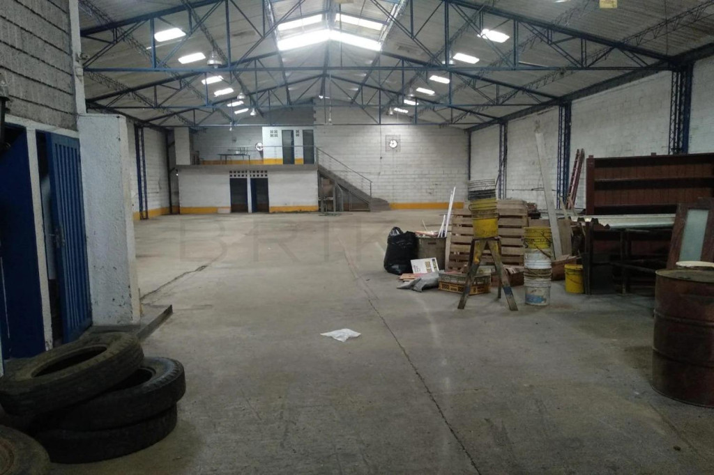 Warehouse for sale in Belén San Bernardo, Medellín 4