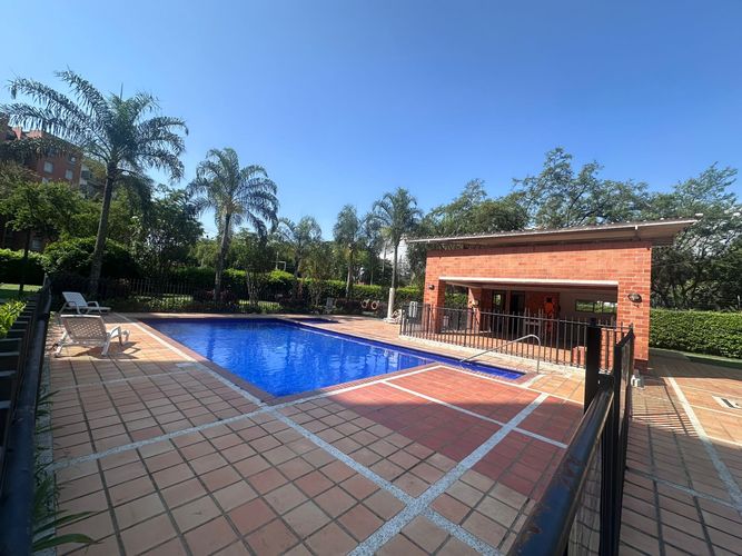 Apartamento de 3 alcobas en venta en Senderos Del Lili, Cali, 99 m² · foto 4 de 20