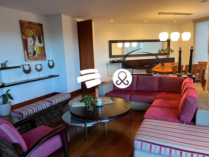 Apartamento de 3 alcobas en venta en Cerros De Suba, Bogotá, 248 m² · foto 10 de 24