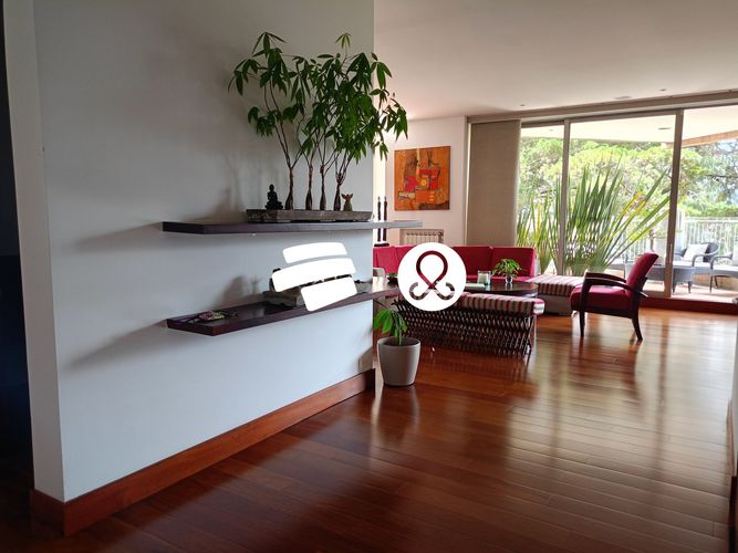 Apartamento de 3 alcobas en venta en Cerros De Suba, Bogotá, 248 m² · foto 15 de 24