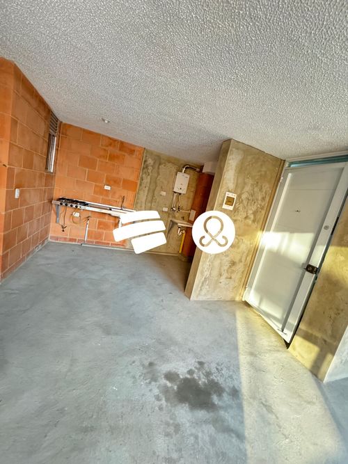 Apartamento de 3 alcobas en venta en Zona Industrial Santa Ana, Soacha, 57 m² · foto 3 de 10