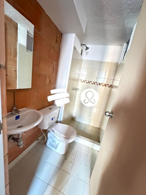Apartamento de 3 alcobas en venta en Zona Industrial Santa Ana, Soacha, 57 m² · foto 5 de 10