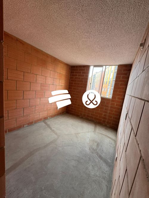 Apartamento de 3 alcobas en venta en Zona Industrial Santa Ana, Soacha, 57 m² · foto 10 de 10