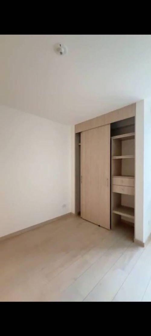 Apartamento de 2 alcobas en venta en Rionegro, 58 m² · foto 9 de 15