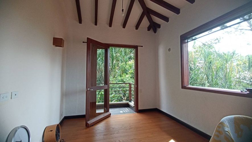 Casa de 4 alcobas en venta en La Aldea, La Estrella, 355 m² · foto 15 de 24