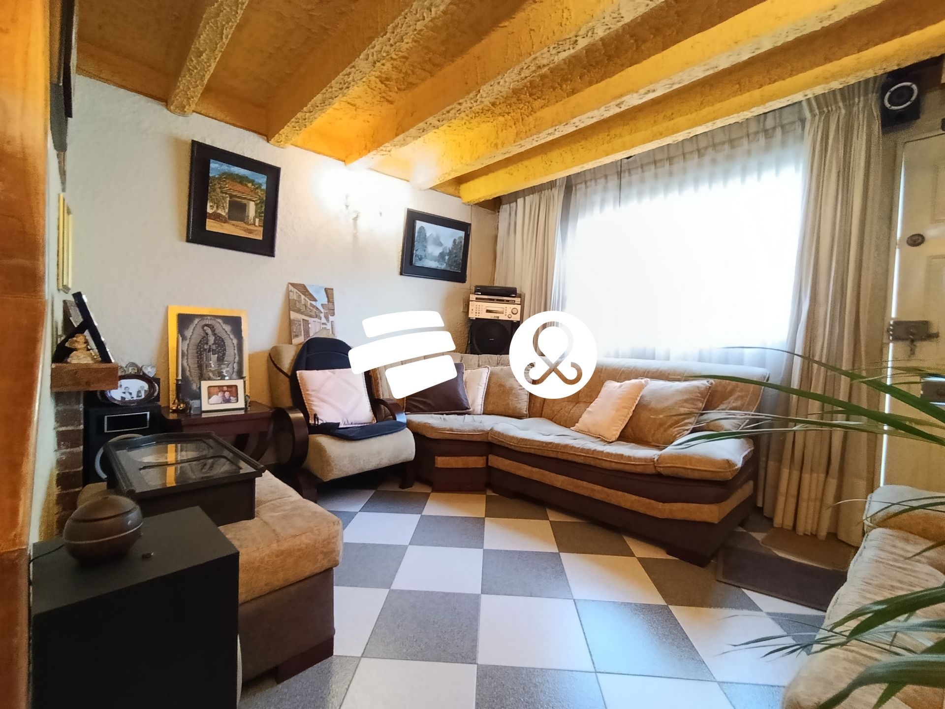 Casa en venta en Engativá, Bogotá · foto 2 de 21