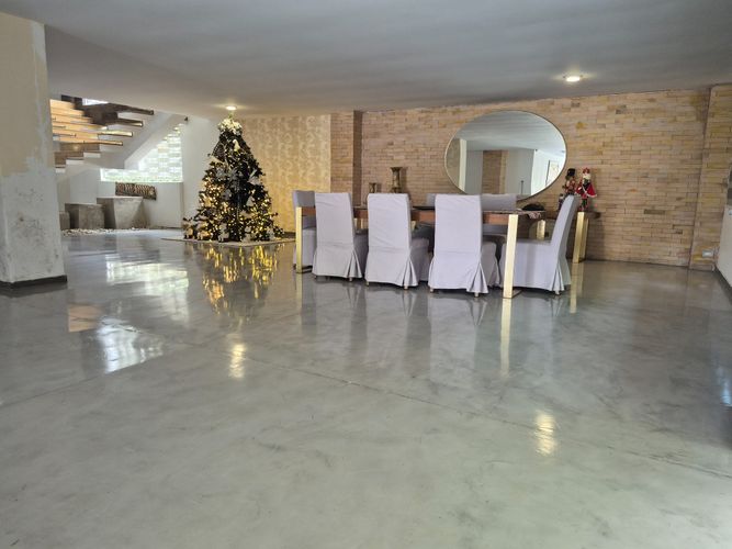 Casa de 5 alcobas en arriendo en Las Mercedes, Jamundí, 1680 m² · foto 12 de 24