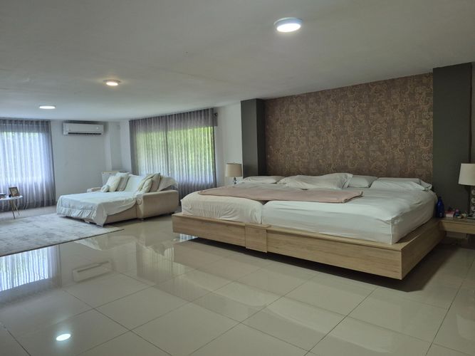 Casa de 5 alcobas en arriendo en Las Mercedes, Jamundí, 1680 m² · foto 20 de 24