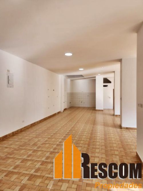 Local en arriendo en Santa Lucia, Medellín, 110 m² · foto 13 de 17