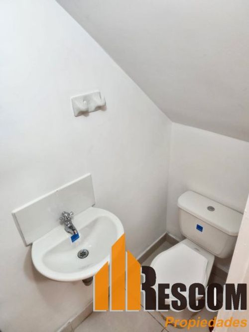 Local en arriendo en Santa Lucia, Medellín, 110 m² · foto 16 de 17