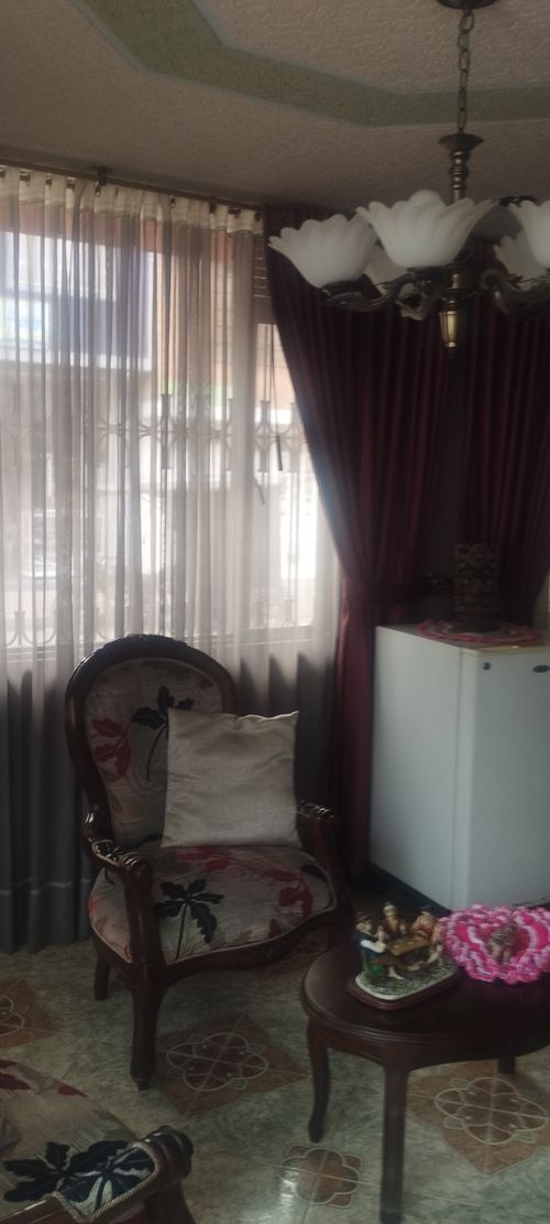 Casa de 4 alcobas en venta en Centro Engativa, Bogotá, 135 m² · foto 11 de 24