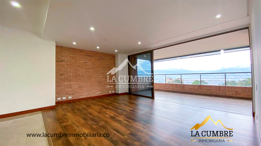 Apartamento de 3 alcobas en arriendo en La Calera, Medellín, 210 m² · foto 4 de 19