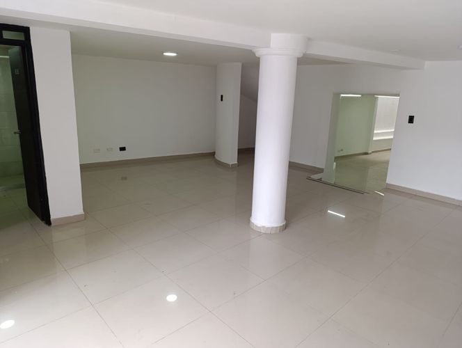 Local en arriendo en Avenida 30 De Agosto, Pereira, 130 m² · foto 3 de 9