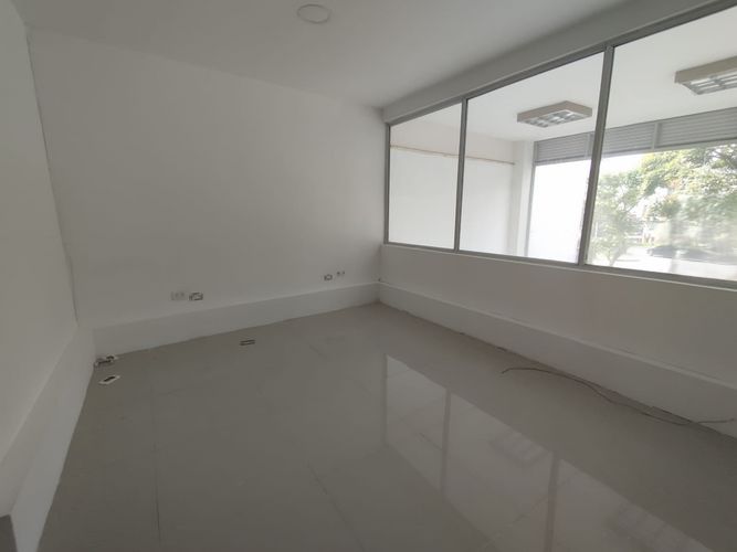 Local en arriendo en Avenida 30 De Agosto, Pereira, 130 m² · foto 5 de 9