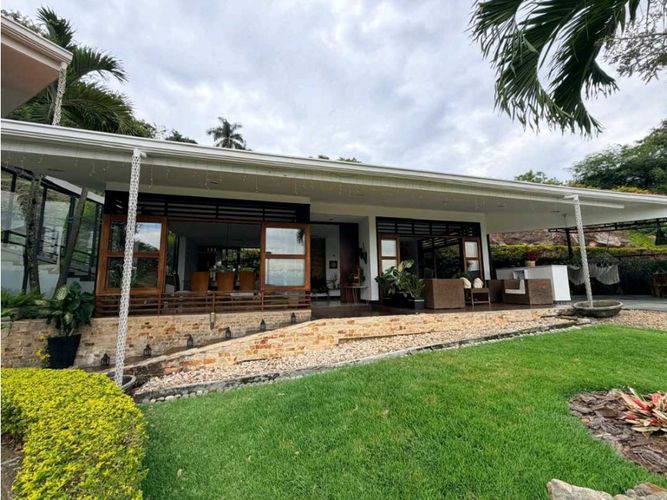 Casa de 4 alcobas en venta en Arroyohondo, Yumbo, 480 m² · foto 16 de 24