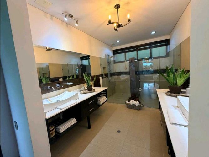 Casa de 4 alcobas en venta en Arroyohondo, Yumbo, 480 m² · foto 19 de 24
