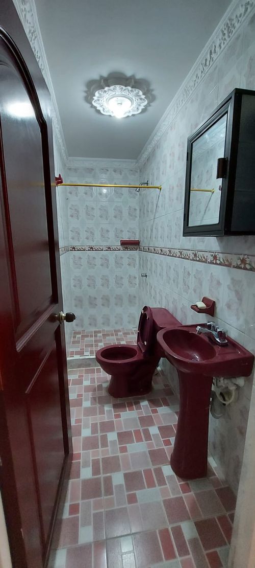 Casa de 12 alcobas en venta en Ub. Terrazas Del Tejar, Ibagué, 352 m² · foto 2 de 20
