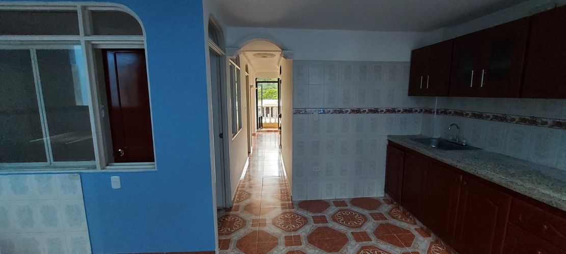 Casa de 12 alcobas en venta en Ub. Terrazas Del Tejar, Ibagué, 352 m² · foto 18 de 20