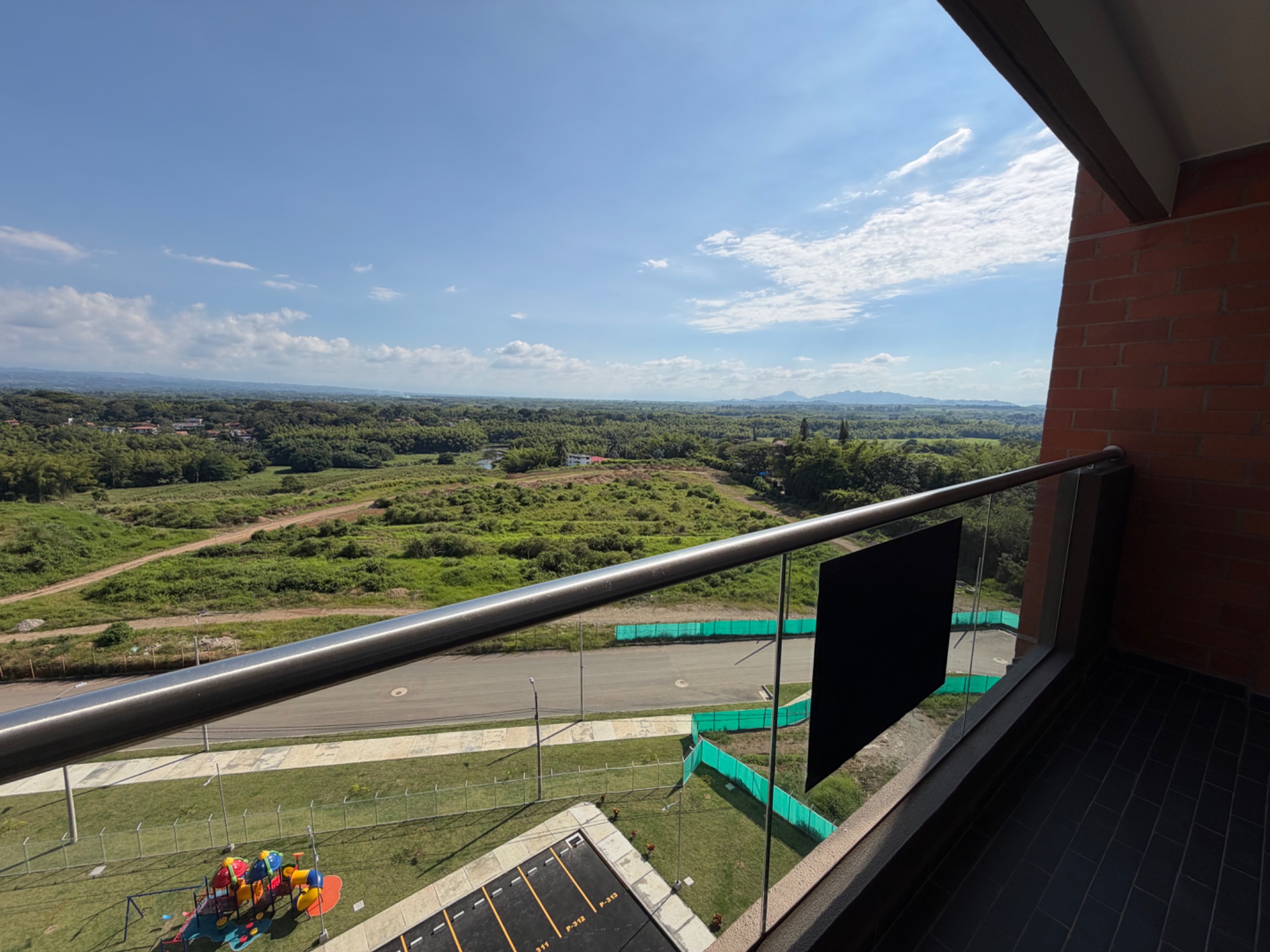Apartamento en venta en Cerritos, Pereira · foto 2 de 16