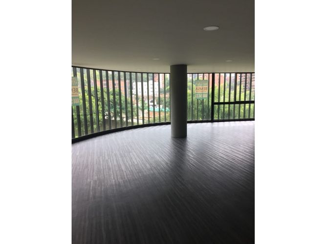 Oficina en arriendo en Las Palmas, Medellín, 175 m² · foto 3 de 4