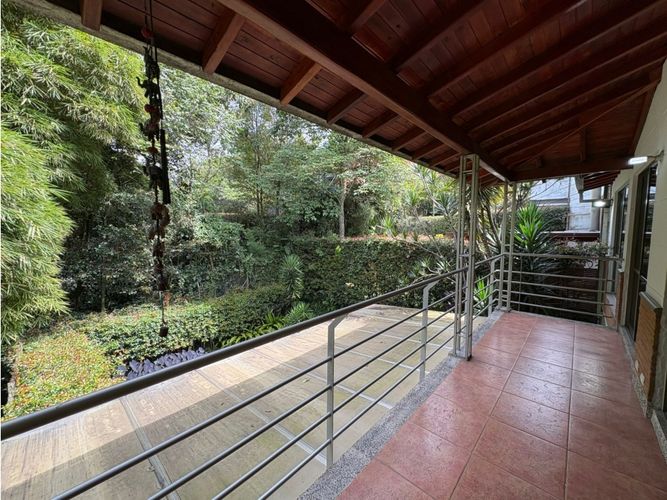 Casa de 3 alcobas en venta en Loma Del Esmeraldal, Envigado, 218 m² · foto 11 de 22