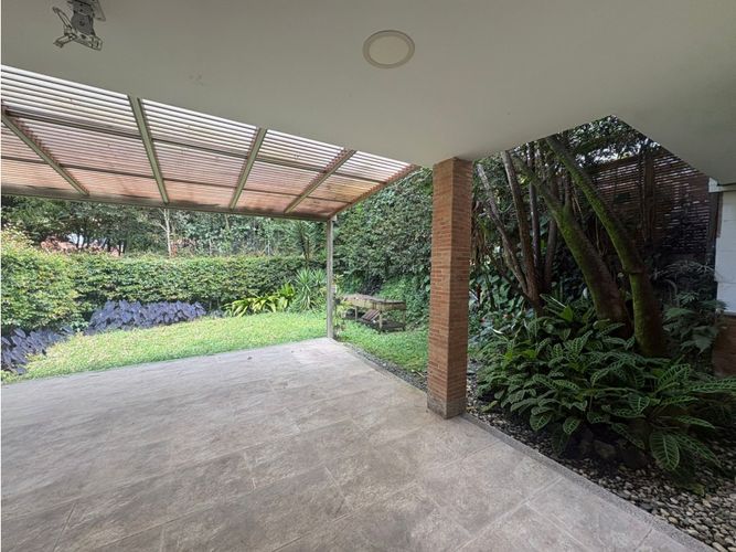 Casa de 3 alcobas en venta en Loma Del Esmeraldal, Envigado, 218 m² · foto 12 de 22