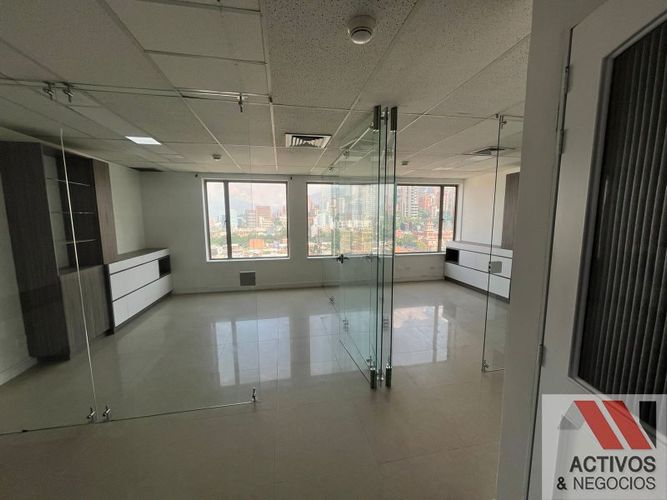 Oficina en arriendo en La Florida, Medellín, 57 m² · foto 6 de 9