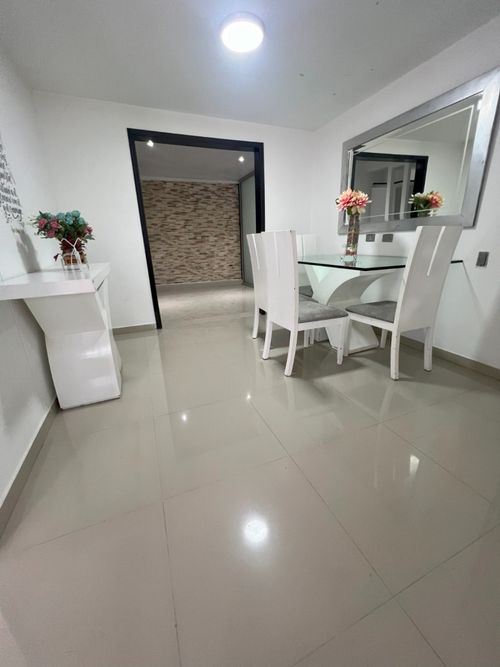 Apartamento de 3 alcobas en venta en Ciudad Jardin, Cali, 97 m² · foto 4 de 24