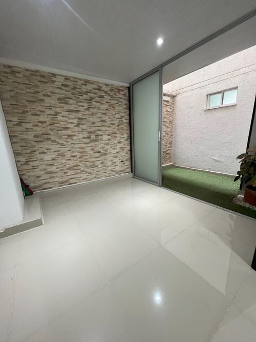 Apartamento de 3 alcobas en venta en Ciudad Jardin, Cali, 97 m² · foto 7 de 24