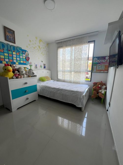 Apartamento de 3 alcobas en venta en Ciudad Jardin, Cali, 97 m² · foto 9 de 24