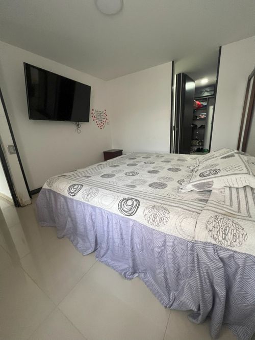 Apartamento de 3 alcobas en venta en Ciudad Jardin, Cali, 97 m² · foto 12 de 24