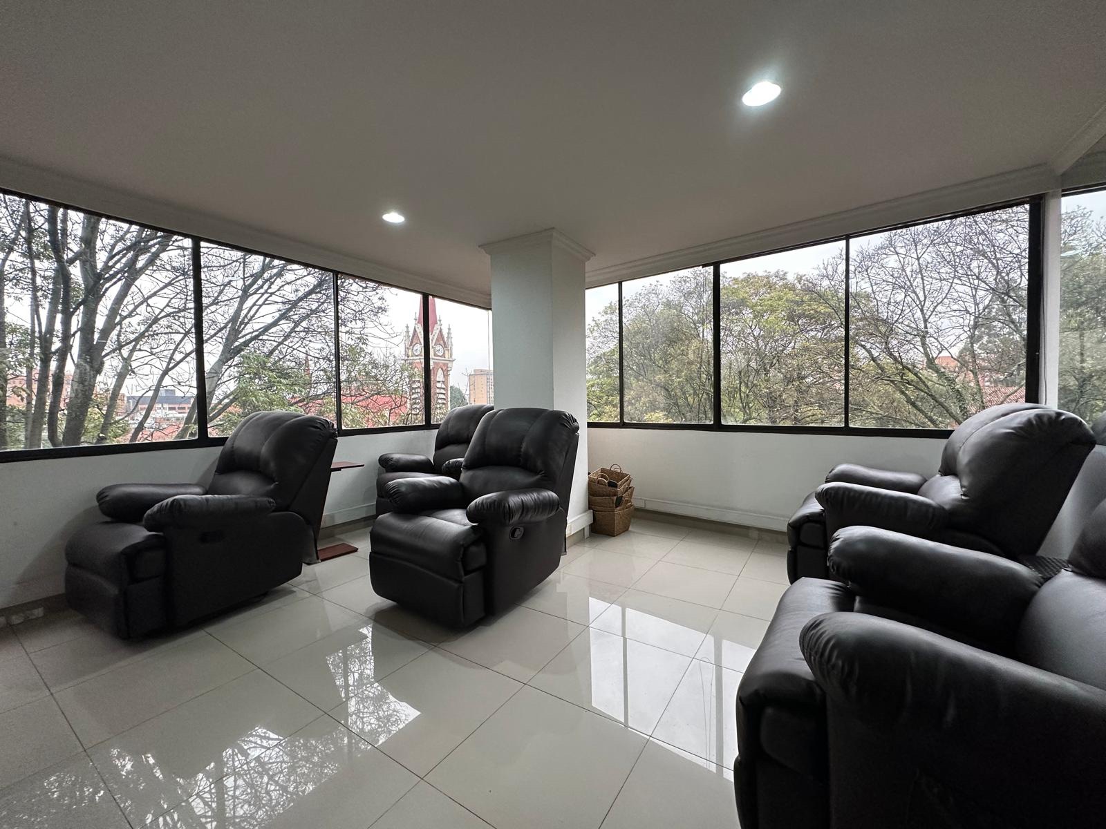 Apartamento en venta en Chapinero, Bogotá · foto 8 de 12