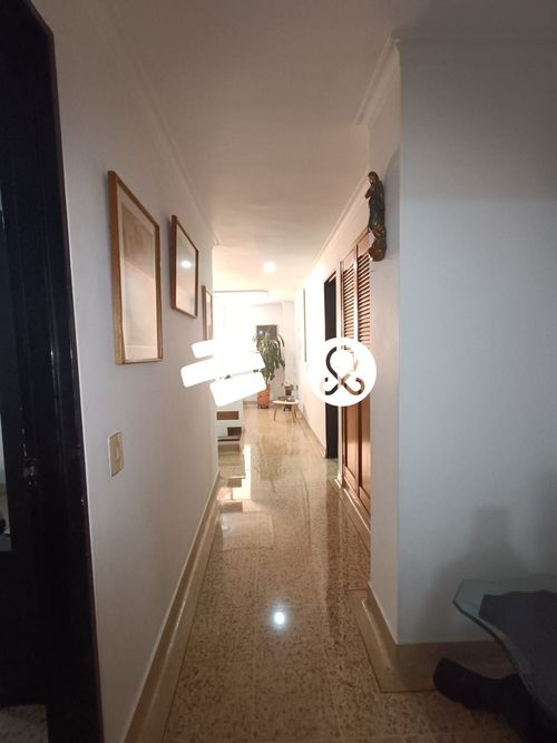 Apartamento de 3 alcobas en venta en Las Acacias, Medellín, 146 m² · foto 16 de 24