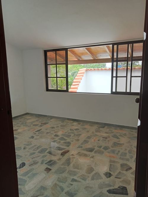 Casa de 4 alcobas en venta en Cañaveral, Floridablanca, 300 m² · foto 7 de 24