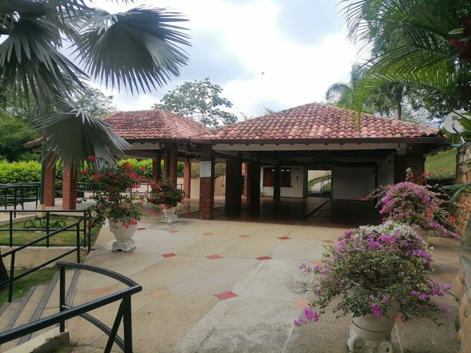 Casa de 4 alcobas en venta en Cañaveral, Floridablanca, 300 m² · foto 15 de 24