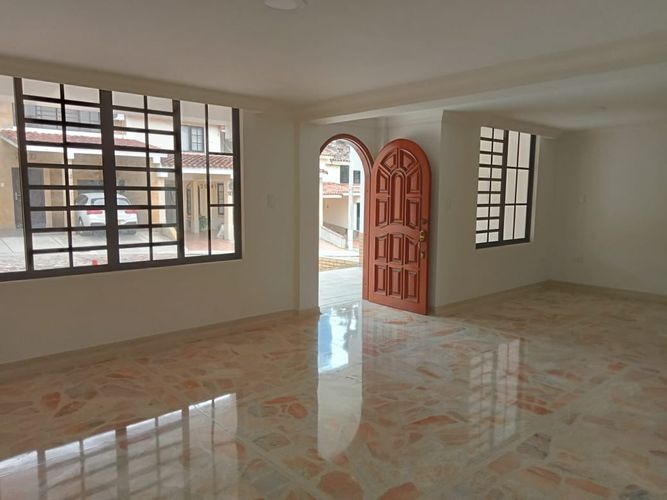 Casa de 4 alcobas en venta en Cañaveral, Floridablanca, 300 m² · foto 18 de 24