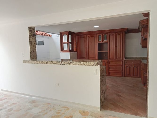 Casa de 4 alcobas en venta en Cañaveral, Floridablanca, 300 m² · foto 21 de 24