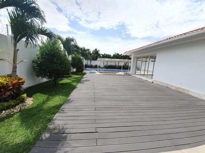 Casa de 5 alcobas en venta en Pance, Cali, 1587 m² · foto 23 de 24