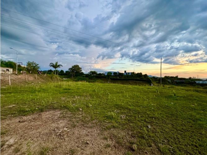 Lote en venta en Cerritos, Pereira, 2847 m² · foto 2 de 4