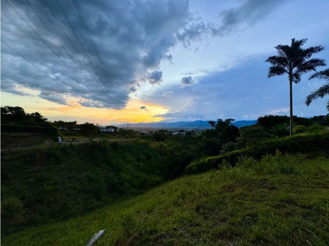 Lote en venta en Cerritos, Pereira, 2847 m² · foto 3 de 4