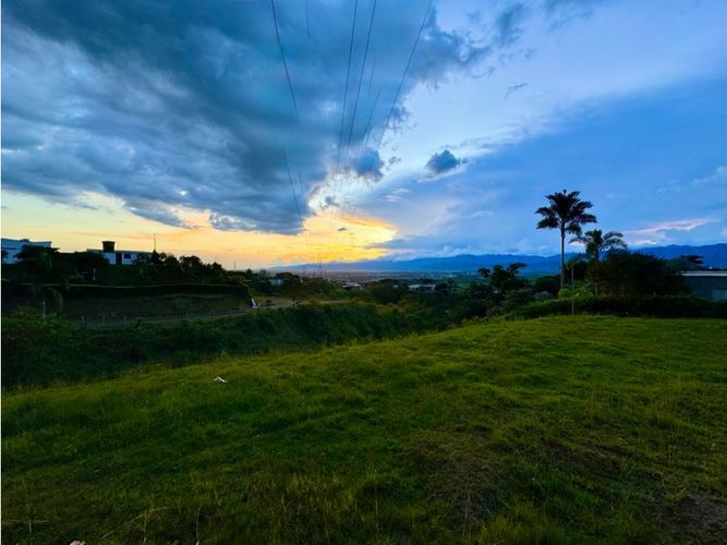 Lote en venta en Cerritos, Pereira, 2847 m² · foto 4 de 4