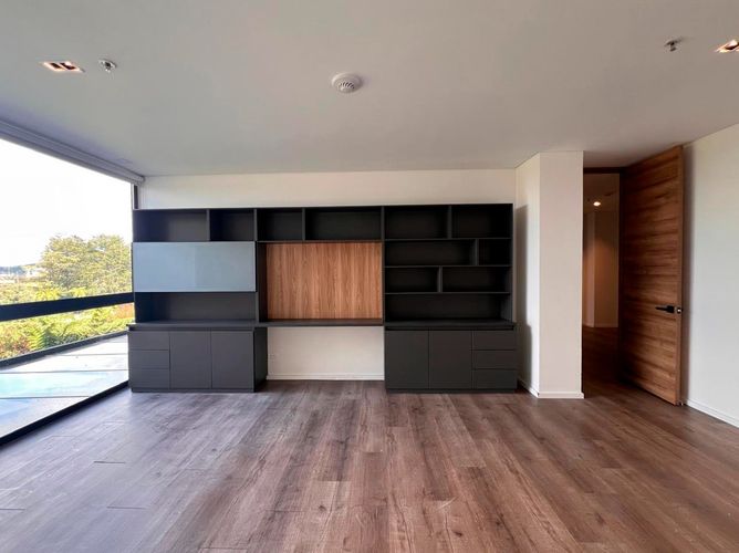 Apartamento de 2 alcobas en arriendo en El Poblado, Medellín, 155 m² · foto 7 de 19