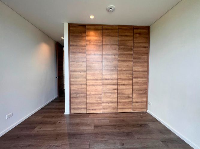 Apartamento de 2 alcobas en arriendo en El Poblado, Medellín, 155 m² · foto 14 de 19