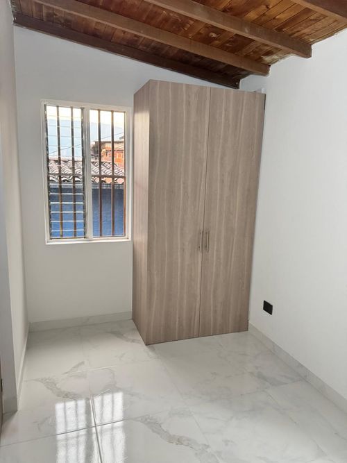 Casa de 3 alcobas en venta en Belén Rincón, Medellín, 78 m² · foto 11 de 24