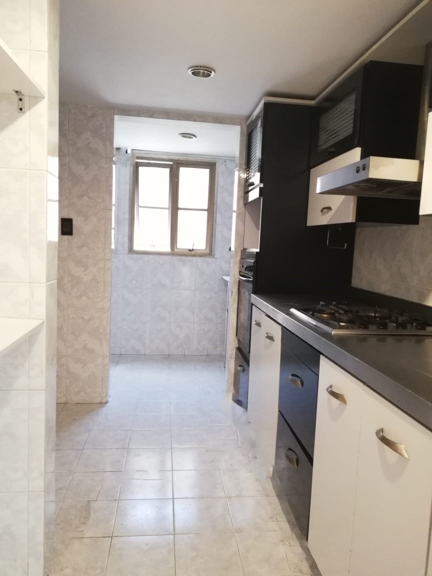 Apartamento en venta en Pinares, Pereira · foto 3 de 7